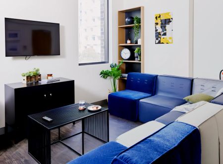 5 Bedroom Apartment - Photo 3