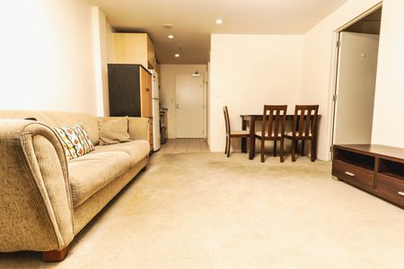 Charming Furnished Apartment for Rent - Photo 4