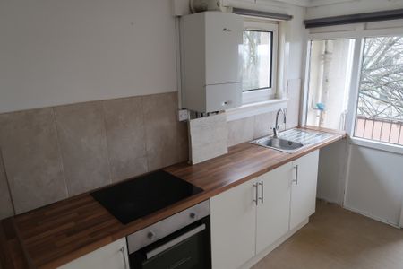 Keal Avenue, Knightswood | £795 Monthly - Photo 5