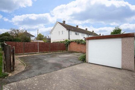 Orchard Avenue, Cheltenham, GL51 - Photo 2