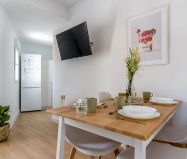 Charming room in Madrid Rio - Photo 5