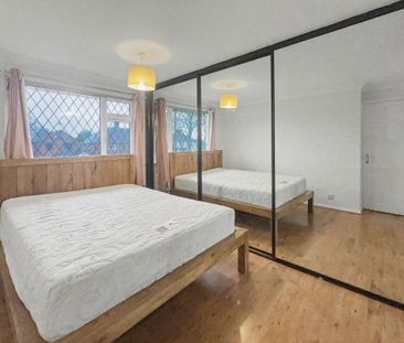 3 bedroom terraced house to rent - Photo 5