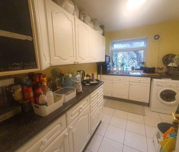 Short Heath Road, Fernfail Court, B23 - Photo 1