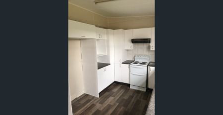 Neat and Tidy Home - Photo 5