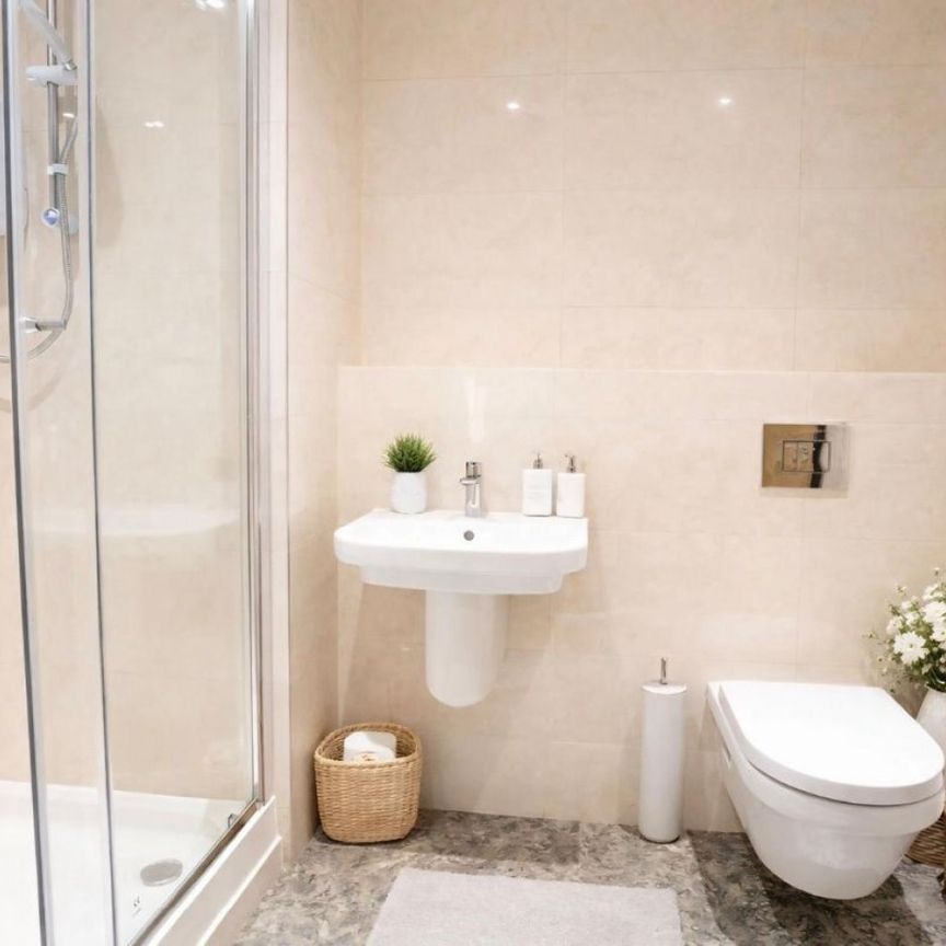 3 bed Apartment 10 Ecco - Photo 1