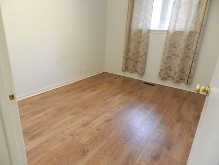 For Lease - 3367 Verhoeven Drive Unit# UPPER, Mississauga, Ontario - Photo 5