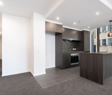 621/15 Bowes Street, Phillip. - Photo 5