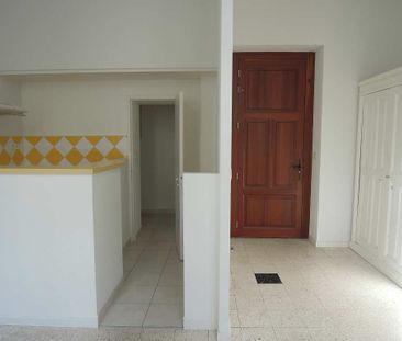 Location Appartement 2 pièces 37m² MONTPELLIER 34000 - Photo 2