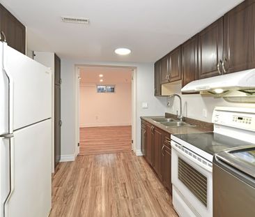 For Lease - 36 Plumridge Court Unit# B, Ajax, Ontario - Photo 5