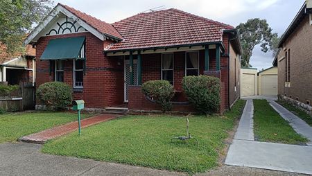 80 Abercorn Street, Bexley NSW 2207 - House For Rent | Domain - Photo 4