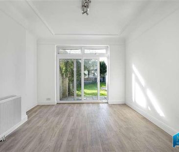 Longfield Avenue, Mill Hill, London, NW7 - Photo 5