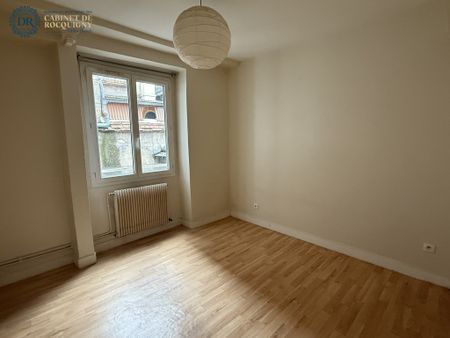 Location Appartement 2 pièces 40m² ORLEANS 45000 - Photo 2