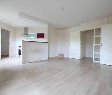 Location Appartement 2 pièces 47m² - Photo 2