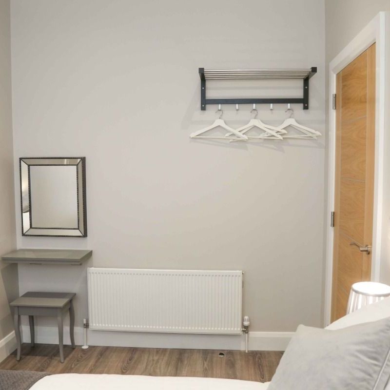 Apt 4, 61 Eglantine Avenue, Belfast BT9 6EW - Photo 1