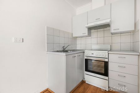 Cozy And Convenient! - Photo 3