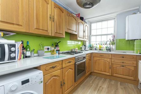 Emlyn Gardens, Shepherds Bush, W12 - Photo 4