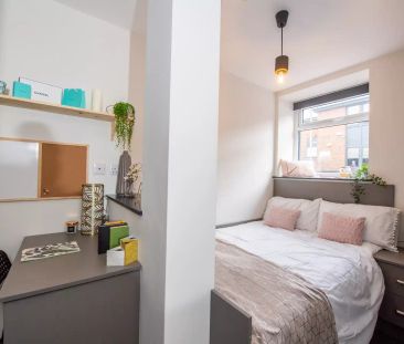 6 Bedroom House - Photo 4