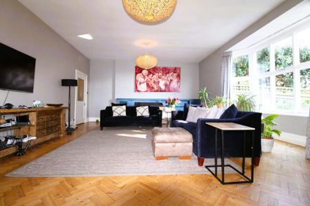 5 bedroom cottage to rent - Photo 2