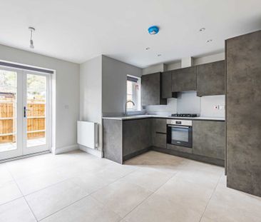 1 bed Flat for rent - Photo 5