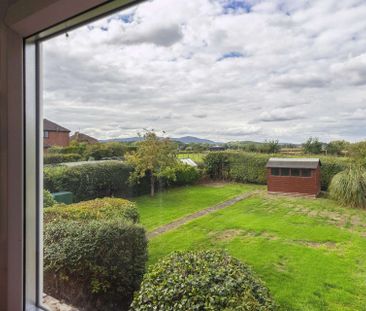 3 bedroom semi-detached property located within a village location.... - Photo 4