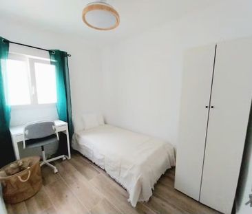 Carrer d'Escalante, Valencia, Valencian Community 46011 - Photo 5