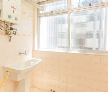 Apartamento com 2 quartos e 70m² para alugar em Jardim do Salso, Po... - Foto 1