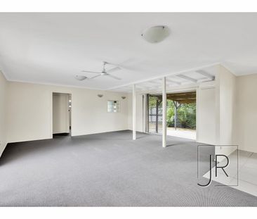 2 Ensenada Court, Broadbeach Waters QLD 4218 - House For Rent | Domain - Photo 5