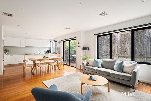 52 Myrtle Street, Ivanhoe - Photo 1