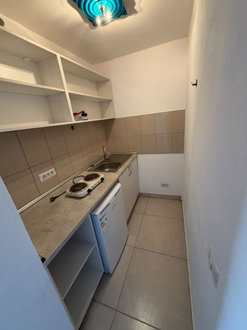 🏠 Garsonieră de închiriat – zona Circumvalatiunii langa Fructus Plaza- - Fotografie 2