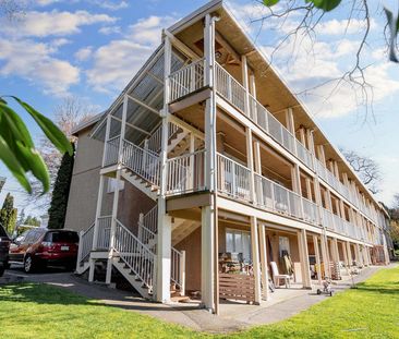 Mainstreet Victoria Garden Apartments - Photo 2