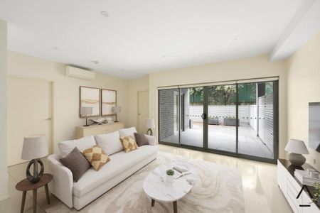 Modern Ground Floor 2-Bedroom Apartment I Private Courtyard I Secure Building – Strathfield South - Photo 2