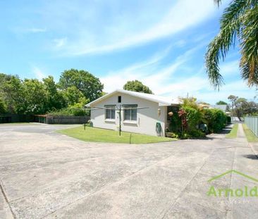 PERFECT LOCATION FOR SUMMER - 1 BED MEREWETHER - Photo 4