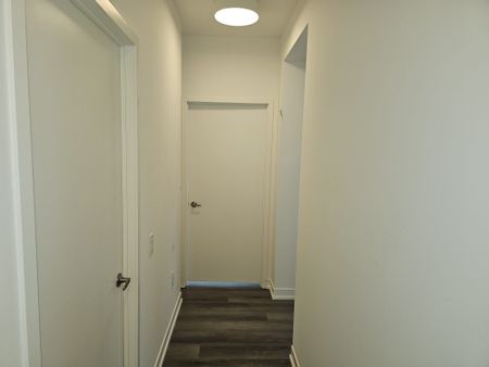 For Lease - 2485 Eglinton Avenue Unit# 1305, Mississauga, Ontario - Photo 2