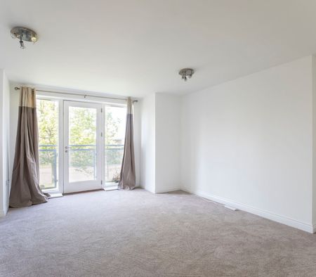 Valentin Court, Pinewood Drive, Cheltenham GL51 0GN - Photo 4