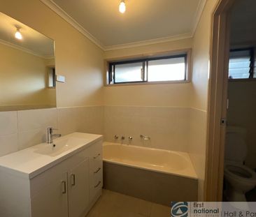 Convenient Location - Photo 2