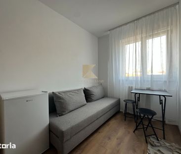 Camera cu baie, renovata complet, etaj 3,. Serii 2, prima inchiriere - Photo 1