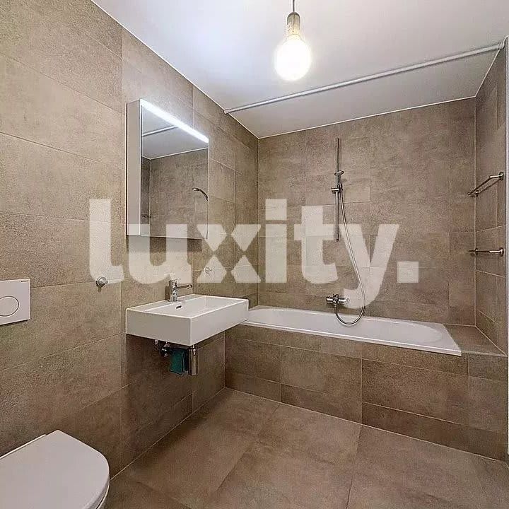 4.5 Zimmer, 100 m², 1. Stock - Photo 1