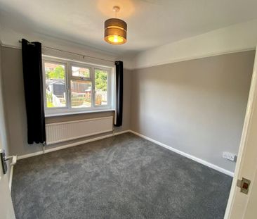 3 bedroom semi-detached house to rent - Photo 5