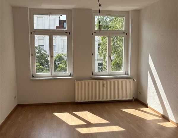 Neues großes Badezimmer | 3-Zimmer-Wohnung in Magdeburg - Photo 1