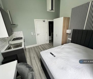 Studio to rent - Photo 4