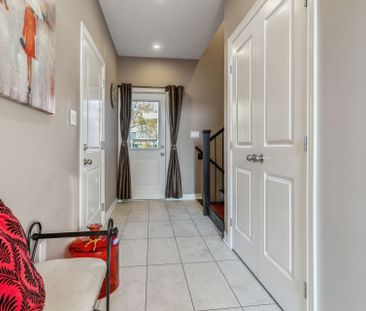 For Lease - 71 Locheed Drive, Hamilton, Ontario - Photo 3