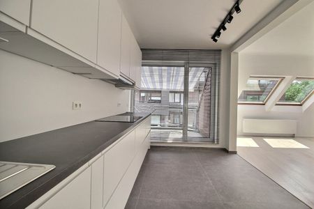 Appartement - te huur - Photo 2