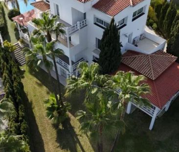 Alquiler de casa o chalet independiente en Calle Monte Biarritz - Photo 6