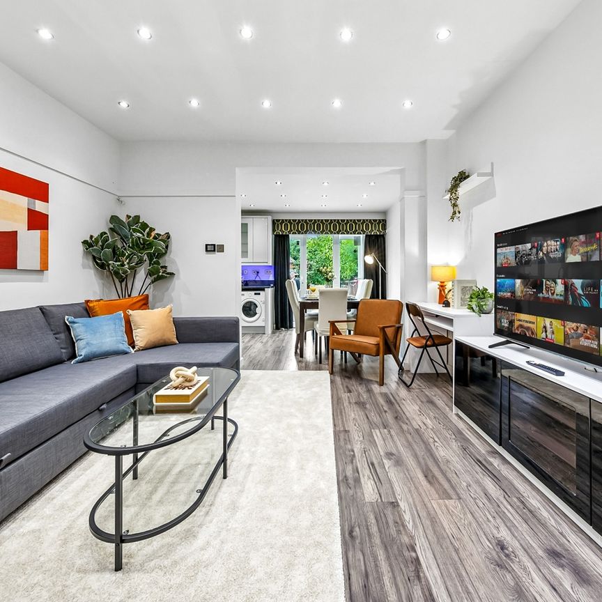 5 Bed Semi-Detached House, Georgian Court, HA9 - Photo 1