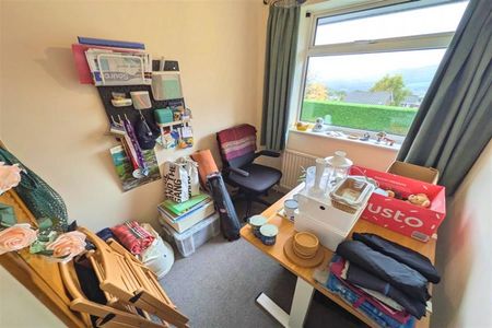 3 Bedroom Link Detached To Let - Photo 5