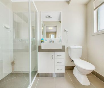 5 BEDROOMS - 5 BATHROOMS - FULLY AIR CONDITIONED AND FURNISHED - Photo 6