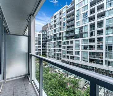 For Lease - 27 Bathurst Street Unit# 519, Toronto, Ontario - Photo 1
