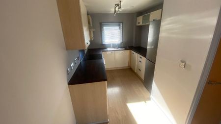 2 bedroom apartment to rent - Photo 5