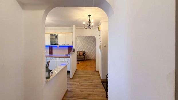 Apartament de inchiriat in Ploiesti, zona Piata Mihai Viteazul - Photo 1