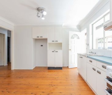 Ready To Entertain! - Photo 5